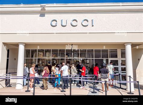 gucci premium outlets orlando|orlando premium outlet vineland road.